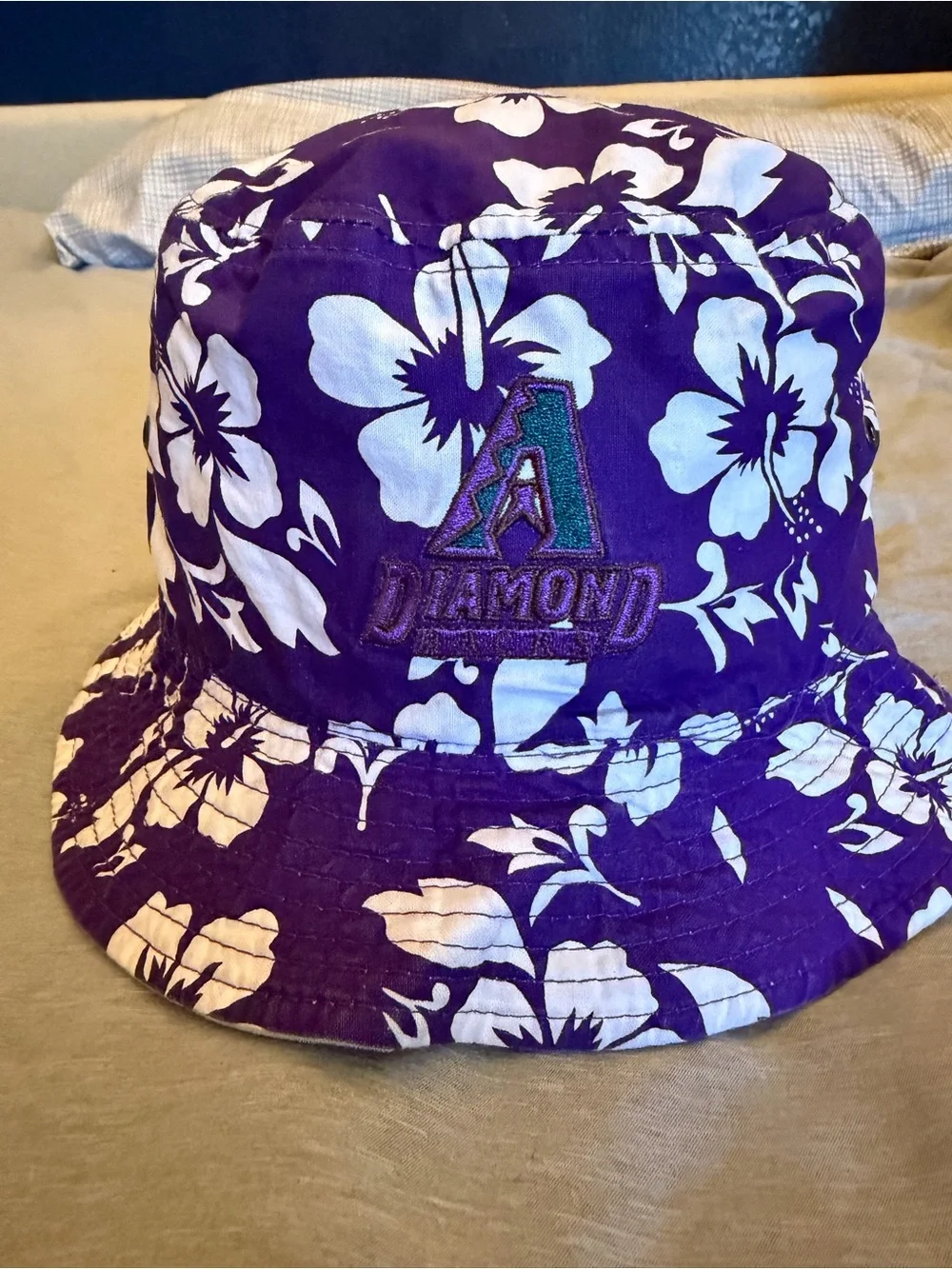 Double-Sided Arizona Diamondbacks Bucket Hat, One Size w/ Nissan Logo